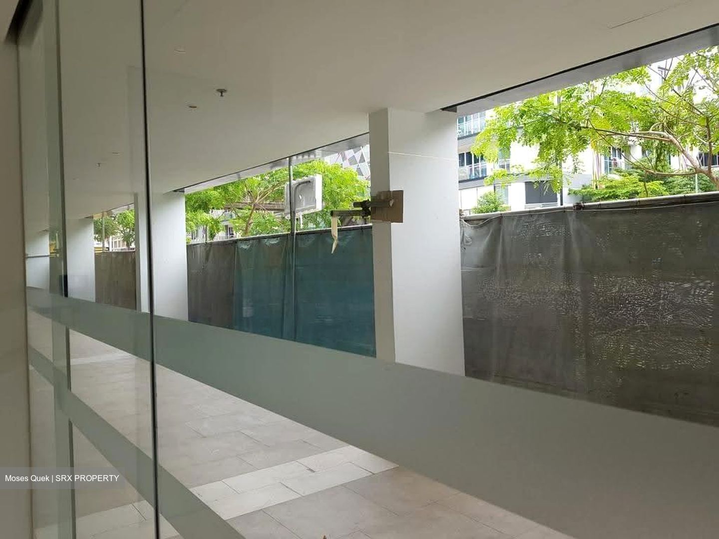 Pavilion Square (D14), Office #631417711